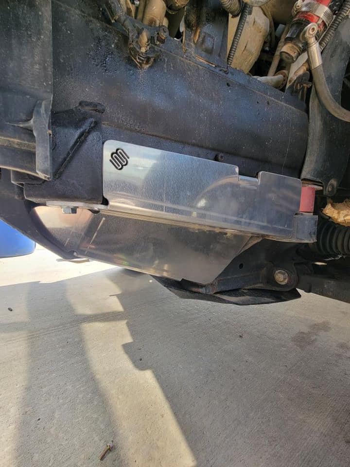 GEN 1 - BAJA SUBFRAME MUD GUARDS - CAYENNE (2002-2010)