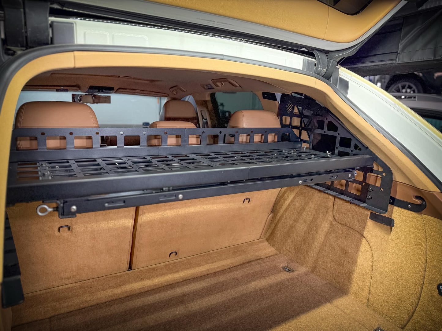 GEN 1 - MOLLE PANEL TRAY KIT - CAYENNE (2003-2010)