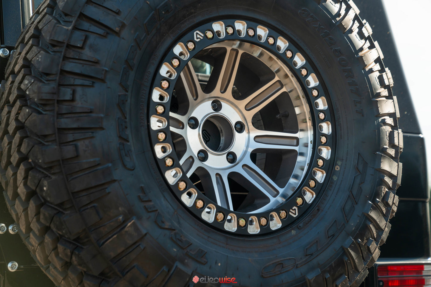 HD SPARE TIRE MOUNT - G WAGEN - W463 (2002-2018)