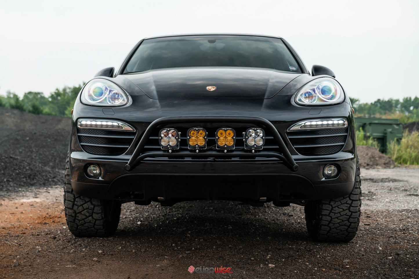 GEN 1 & 2 - BULL LIGHT BAR (PARKING SENSOR COMPATIBLE/BOLT ON) - CAYENNE/TOUAREG
