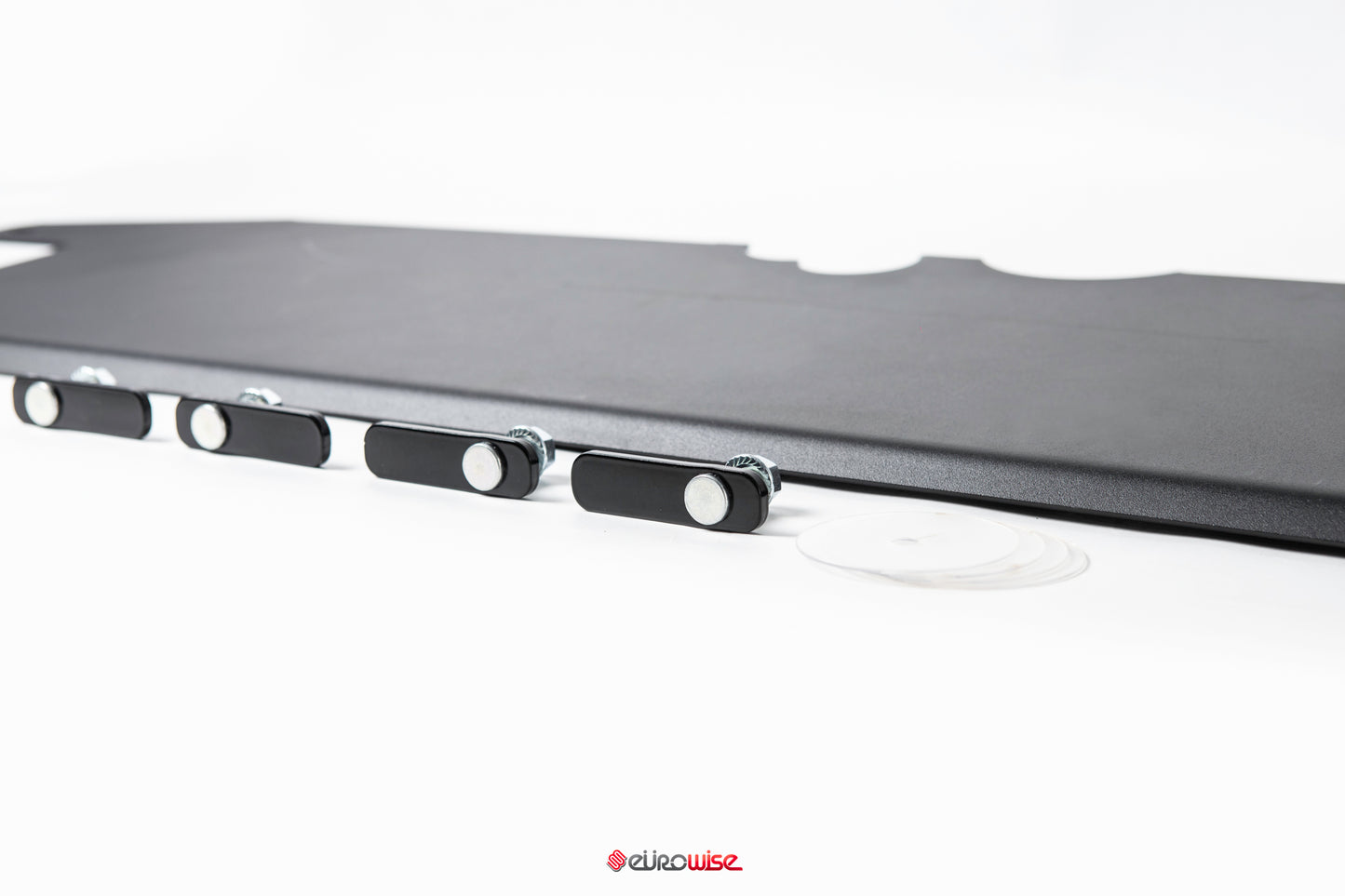GEN 1 - DRIVER AIR SUSPENSION SKID - CAYENNE/TOUAREG (2004-2010)