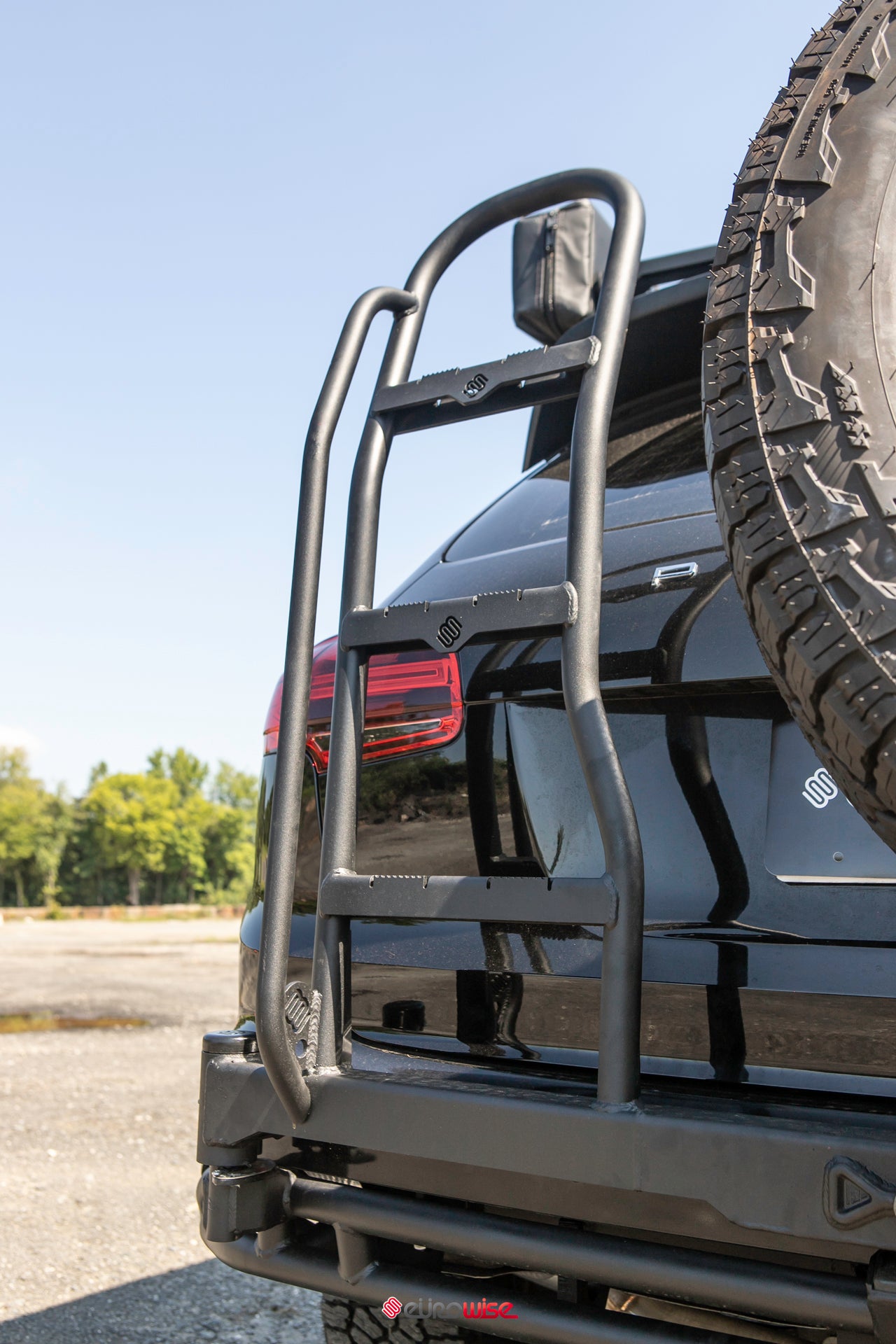 DUAL SWINGOUT REAR BUMPER - 958.2 CAYENNE (2015-2018)