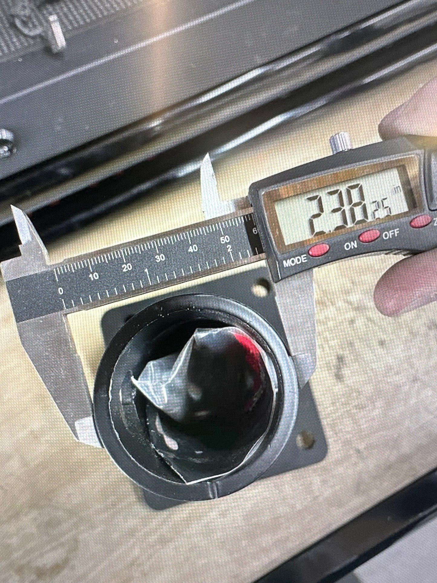 ENGINE STAND ADAPTER - 4 CYLINDER