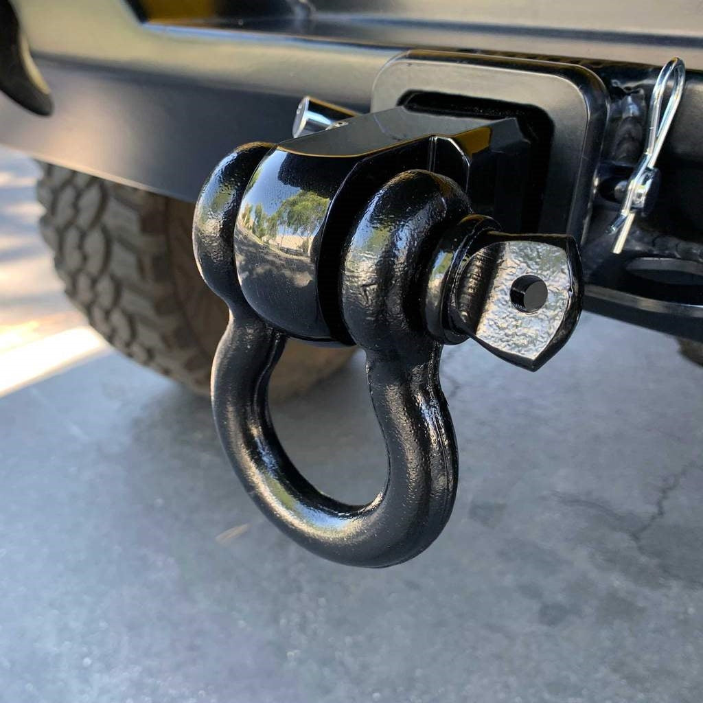 Receiver Mount Recovery Shackle 3/4" 4.75 Ton With Dual Hole Black Universal