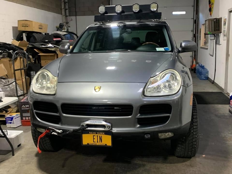 Gen 1: Cayenne/Touareg Winch Mount (2002-2010)