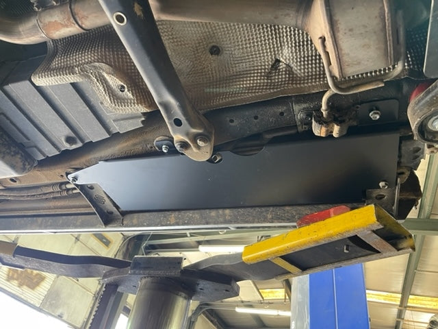 Gen 1: Driver Air Suspension Skid Cayenne/Touareg
