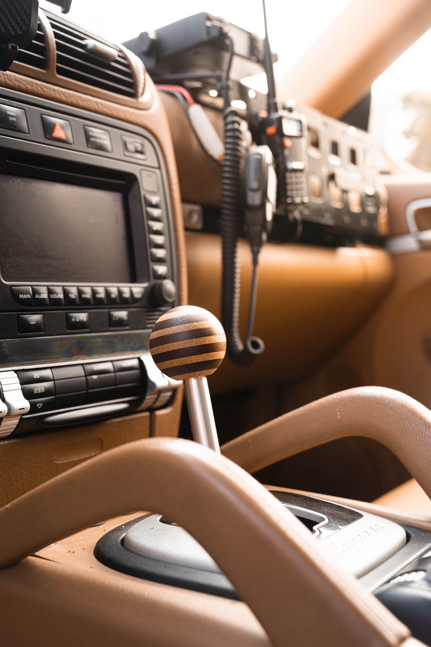 WOOD SHIFT KNOB - 955/957 CAYENNE (2003-2010)