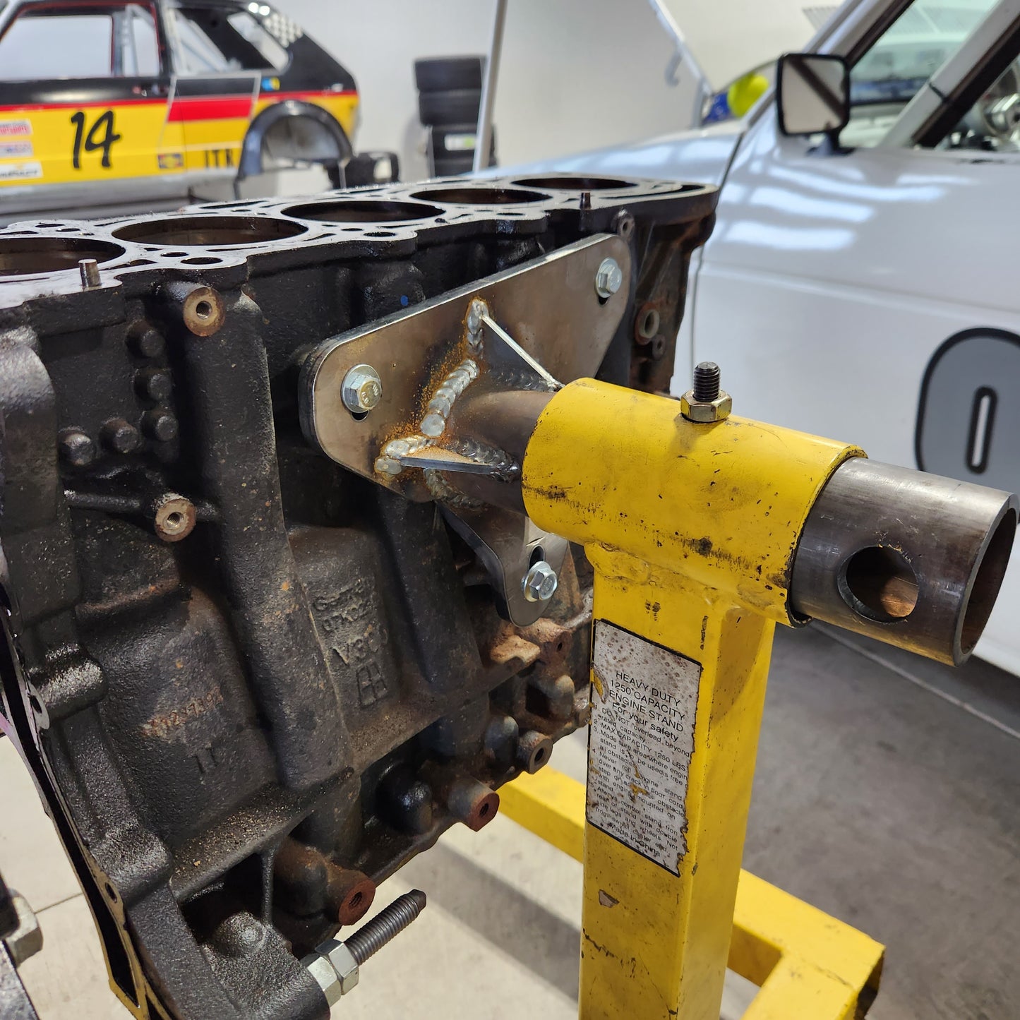 ENGINE STAND ADAPTER DAZA - 2.5T ( AUDI Turbo Engines ) – Eurowise ...