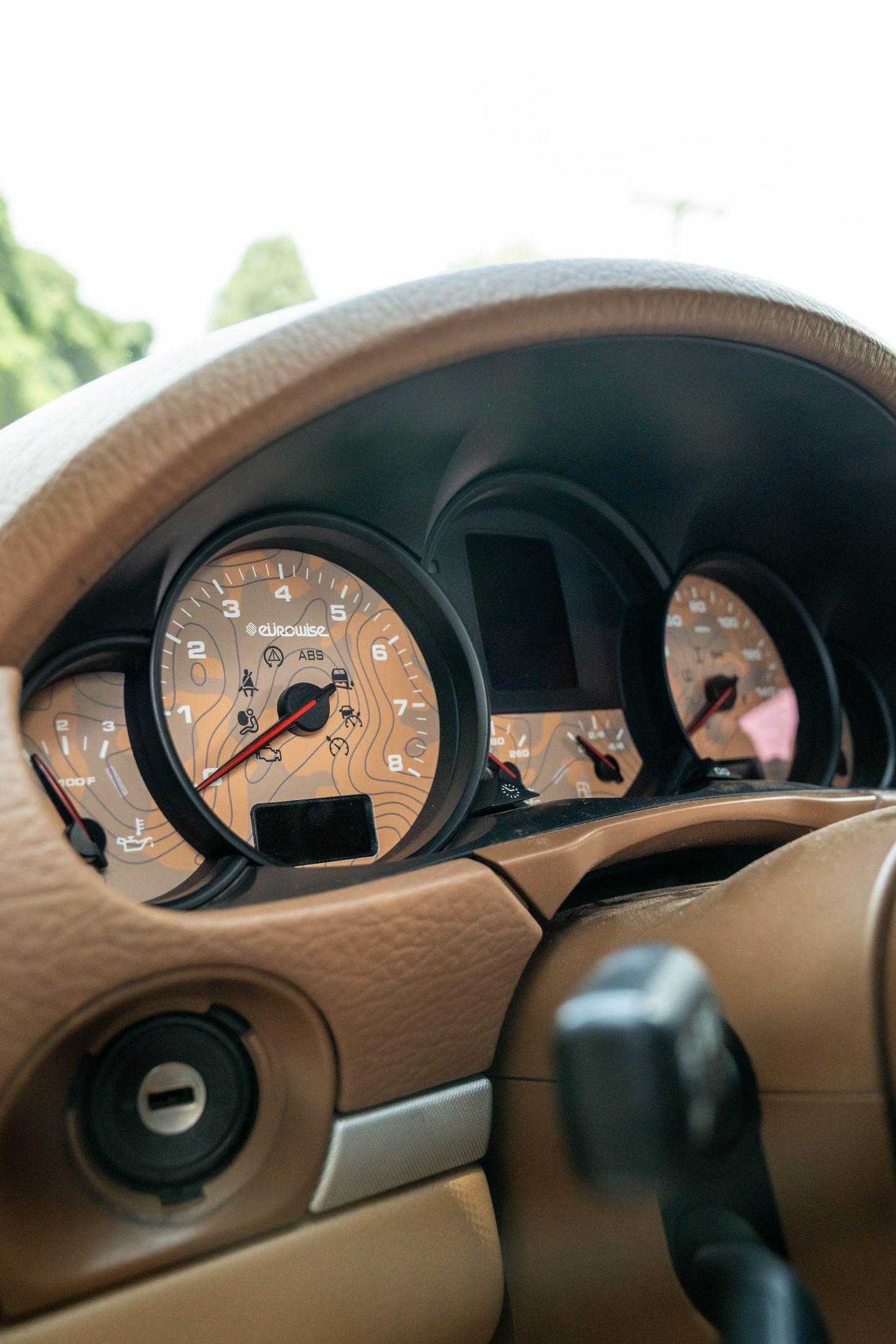 GAUGE FACE - CAYENNE (955/957)