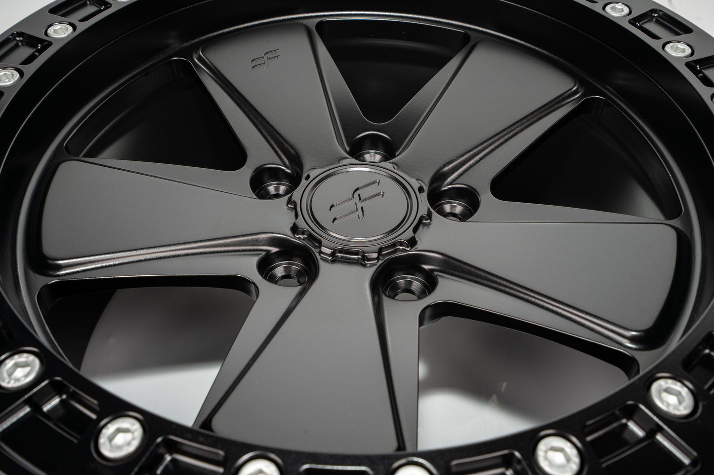 EF WHEELS - OUTLAW BEADLOCK