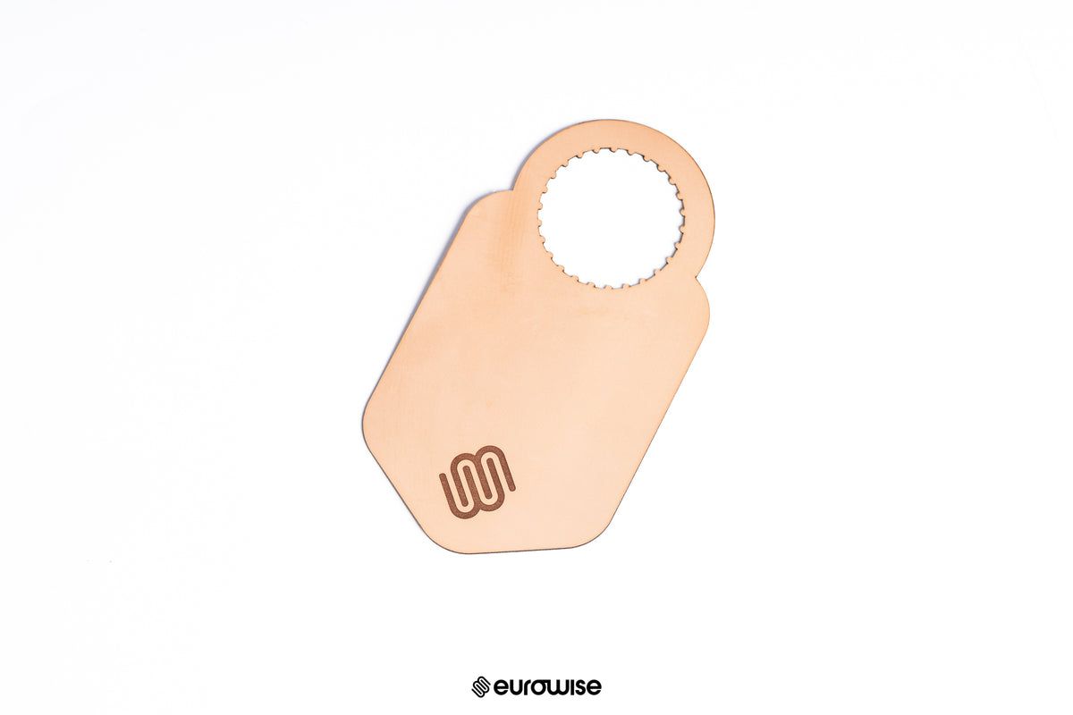 EUROWISE LEATHER FUEL BIB