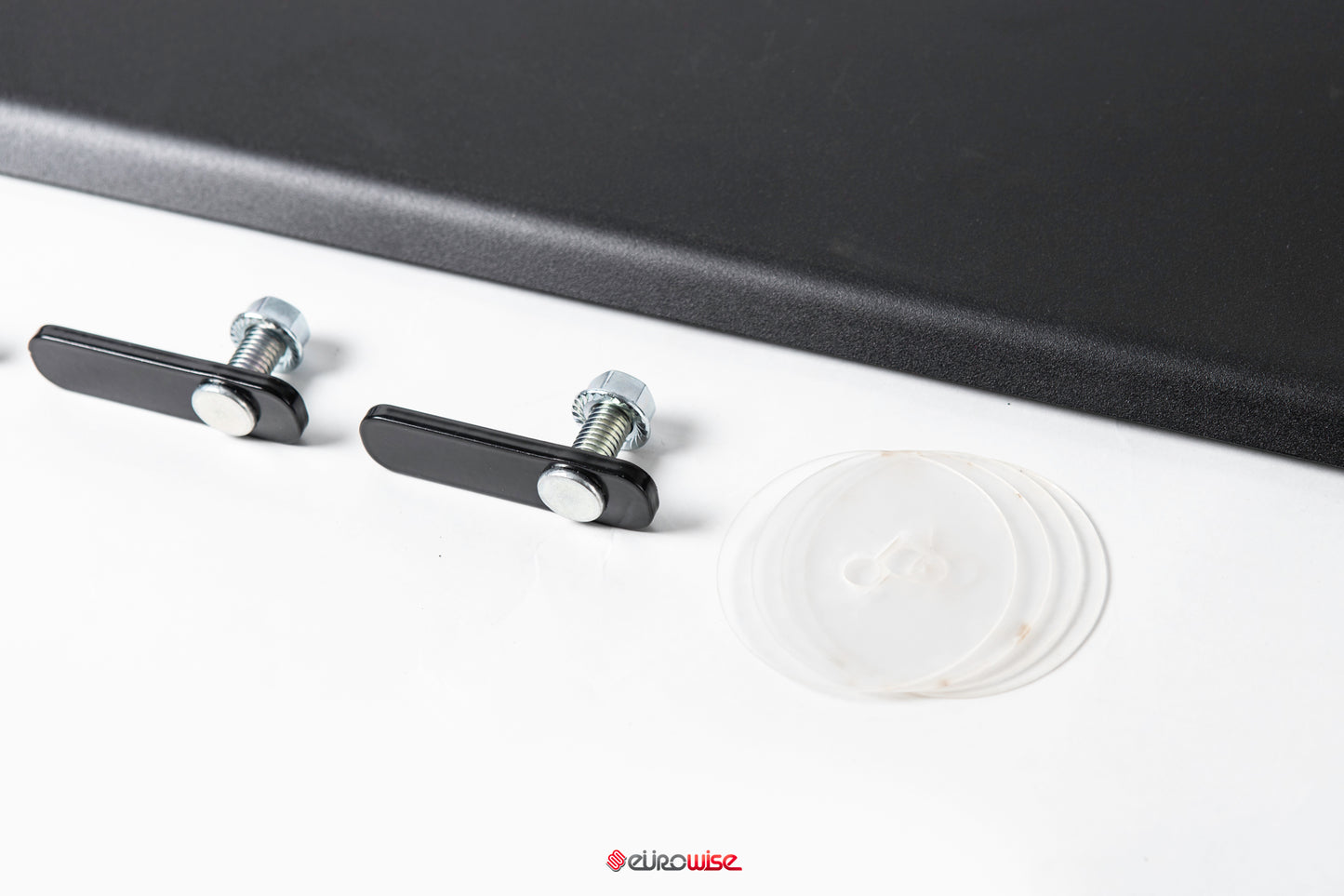 GEN 1 - DRIVER AIR SUSPENSION SKID - CAYENNE/TOUAREG (2004-2010)