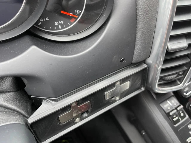 TRIGGER CONTROLLER MOUNT -  CAYENNE/Q7 (2004-2018)