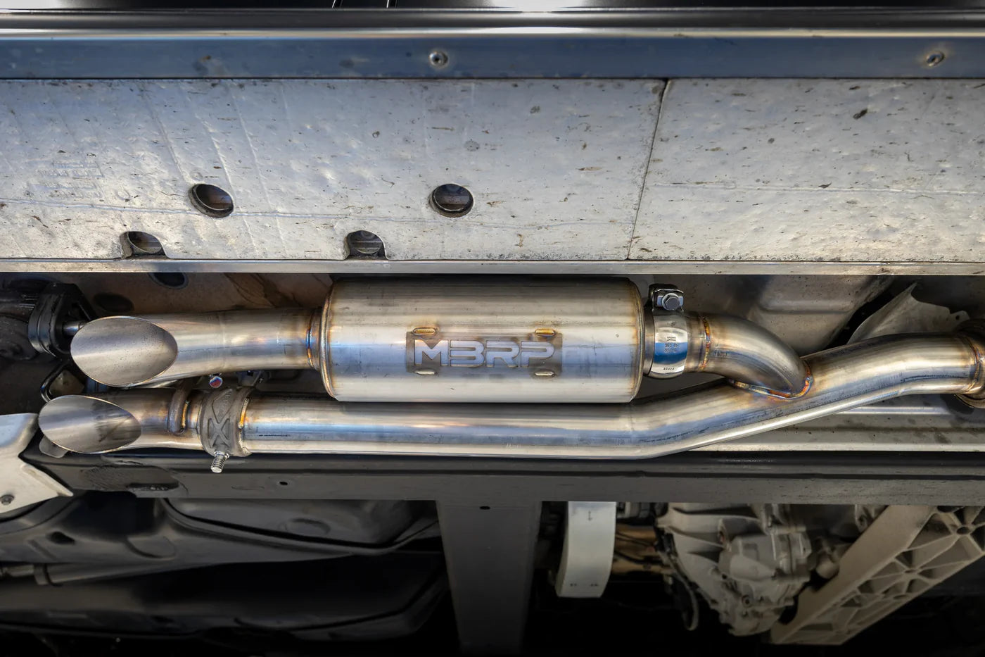 MBRP 2.5" PRE AXLE CAT-BACK EXHAUST DUAL SPLIT QUAD SIDE (19 - 25 MERCEDES G63)