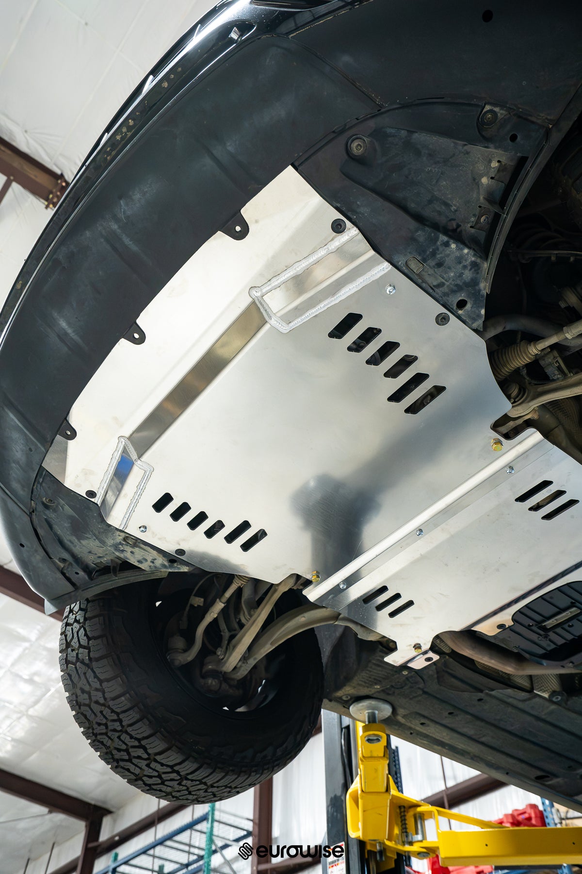 ENGINE SKID PLATE - PORSCHE MACAN 2014-2024
