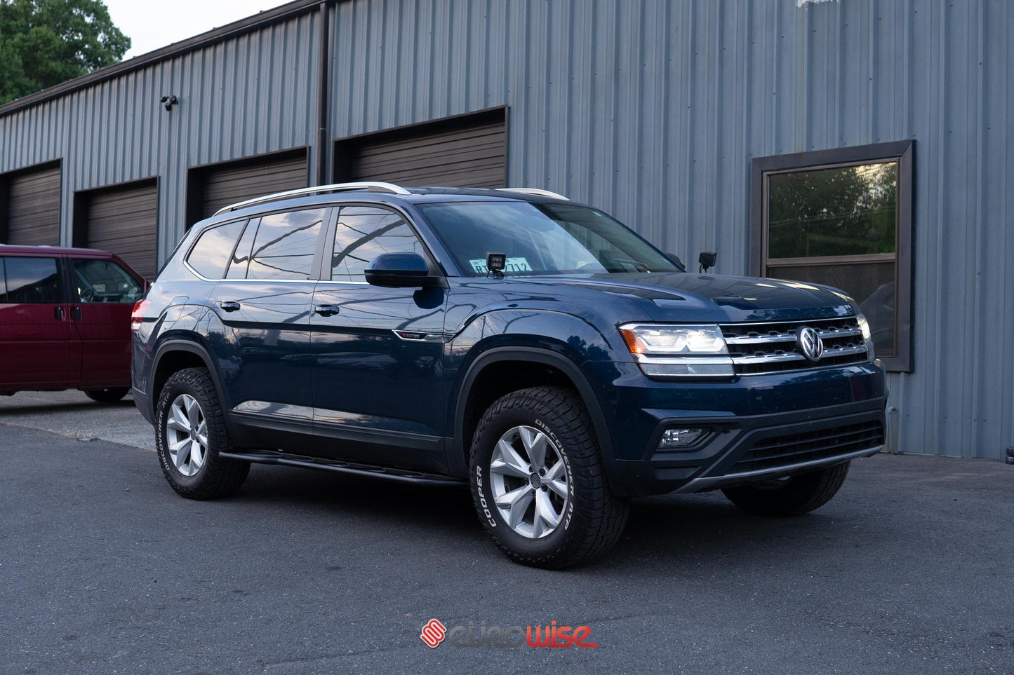 Volkswagen Atlas Rock Sliders (2016-2020)