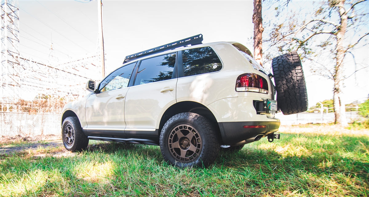 Gen 1: Cayenne/Touareg Rock Sliders (2002-2010)