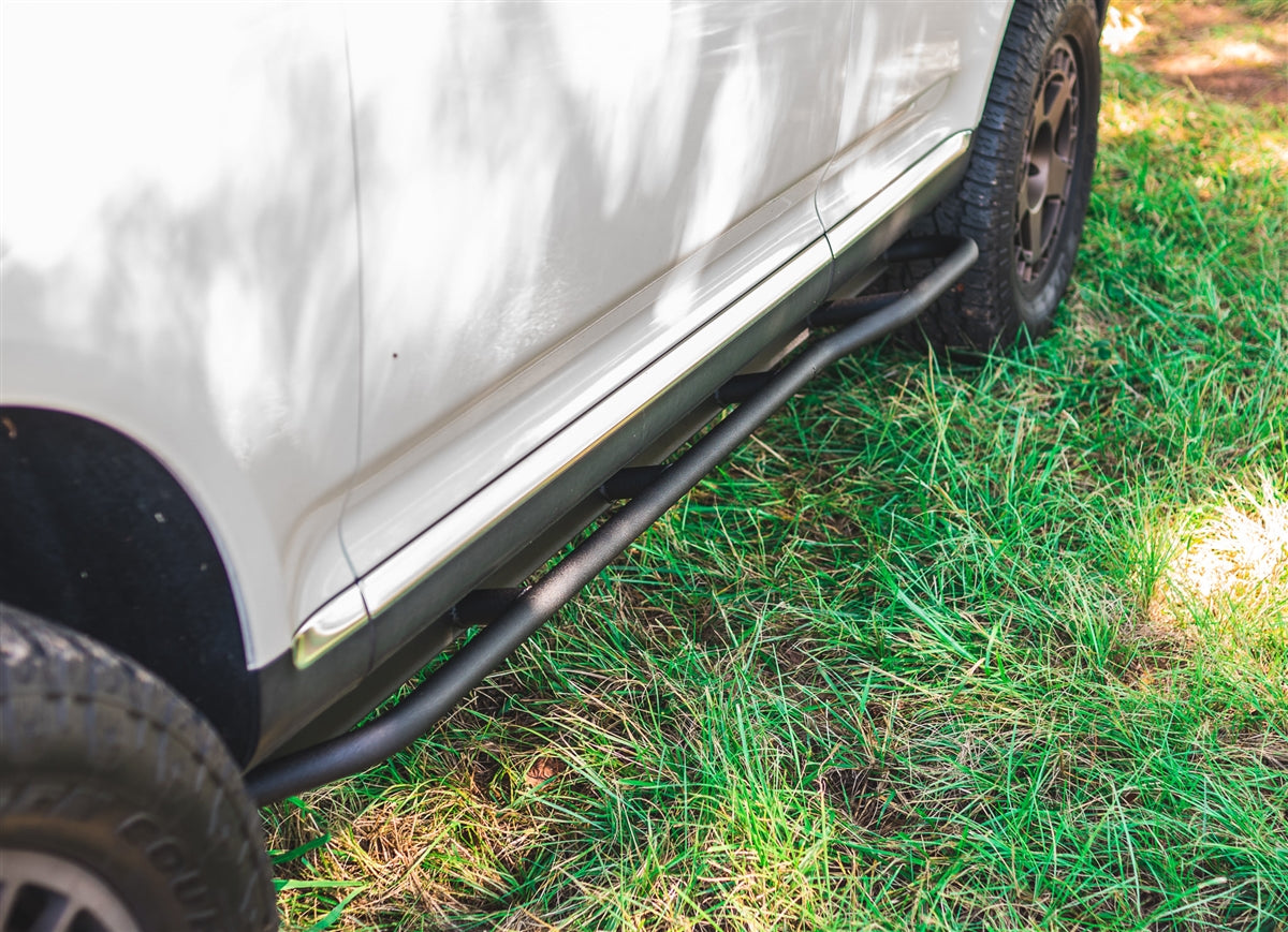 Gen 1: Cayenne/Touareg Rock Sliders (2002-2010)