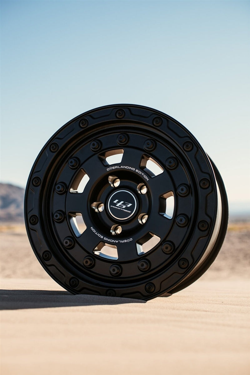 GC01 18x9 Wheels 5x130 463 Industries