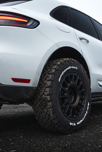 Porsche Macan Rock Sliders (2015 - 2021)